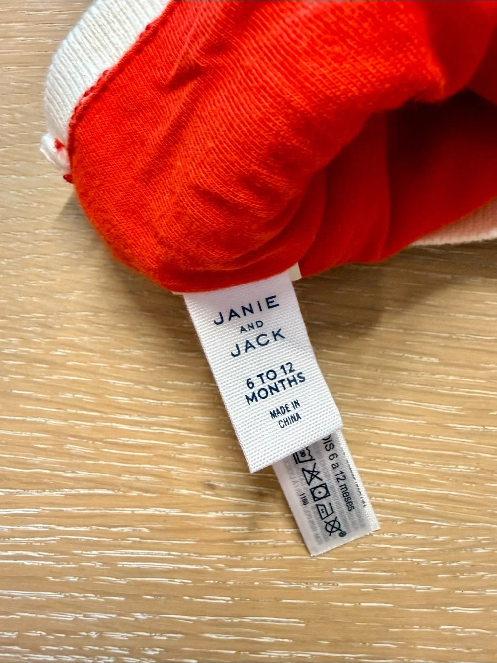 Janie and Jack Baby Red Santa Hat size 6-12 months